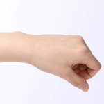 ⁦تيام لصقة بي سربرايز لحب الشباب - 24 قطعة⁩ - الصورة ⁦3⁩