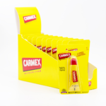 ⁦مرطب شفاه كلاسيك ميدكيت من كارميكس - 10غ⁩ - الصورة ⁦3⁩