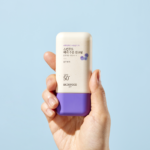 ⁦سكين فود كريم واقي من الشمس مرطب بالتوت بمعامل حماية من الشمس 50+ - 50مل⁩ - الصورة ⁦4⁩