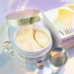 ⁦كي سيكرت لصقات جل للعين اكسترا إلومينيتينغ بفيتامين سي - 60 قطعة⁩ - الصورة ⁦3⁩