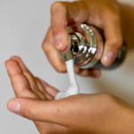 ⁦فانيسيوم رغوة تنظيف واقي الشمس- 100 مل⁩ - الصورة ⁦2⁩