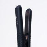 ⁦مكواة تمليس الشعر من أولا هير - أسود- OL- 1012⁩ - الصورة ⁦4⁩