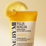 ⁦سوم باي مي غسول يوجا نياسين الكل في واحد لتفتيح البشرة - 100 مل⁩ - الصورة ⁦2⁩