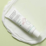 ⁦اكسيس واي كريم البانثينول 10 لتنعيم وتهدئه البشرة الحساسه - 50 مل⁩ - الصورة ⁦3⁩