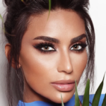 عدسات ملونة من ديفا - كلاي