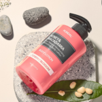 ⁦كوندال لوشن الجسم النقي بالعسل والمكاديميا بزهر الكرز - 500 مل⁩ - الصورة ⁦2⁩