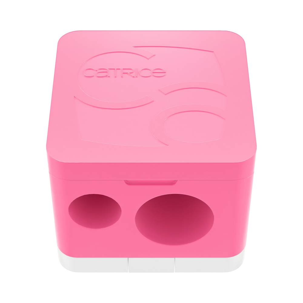 76625009_1726645350_93895b062c4398c432a2c19fc2a671a8 كاتريس مبراة اقلام المكياج - الصورة 1