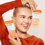 ⁦كاربون ثيوري جل منظف للوجه بفيتامين سي والكافيين - 100مل⁩ - الصورة ⁦2⁩