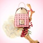 ⁦ام سي ام مجموعة كراش للهدايا - 3 قطع⁩ - الصورة ⁦3⁩