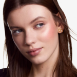 ⁦ديور روج بلاش بلاشر وإضاءة⁩ - الصورة ⁦3⁩