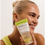 ⁦كاربون ثيوري جل منظف للوجه بحمض الساليسيليك - 150مل⁩ - الصورة ⁦2⁩