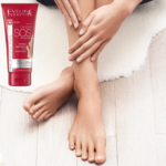 ⁦كريم وقناع لمعالجة تشقق وجفاف القدمين اكسترا سوفت من إيفلين - 100مل⁩ - الصورة ⁦2⁩