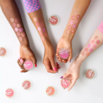 ⁦ايسنس بلاشر أحمر خدود كرش⁩ - الصورة ⁦3⁩