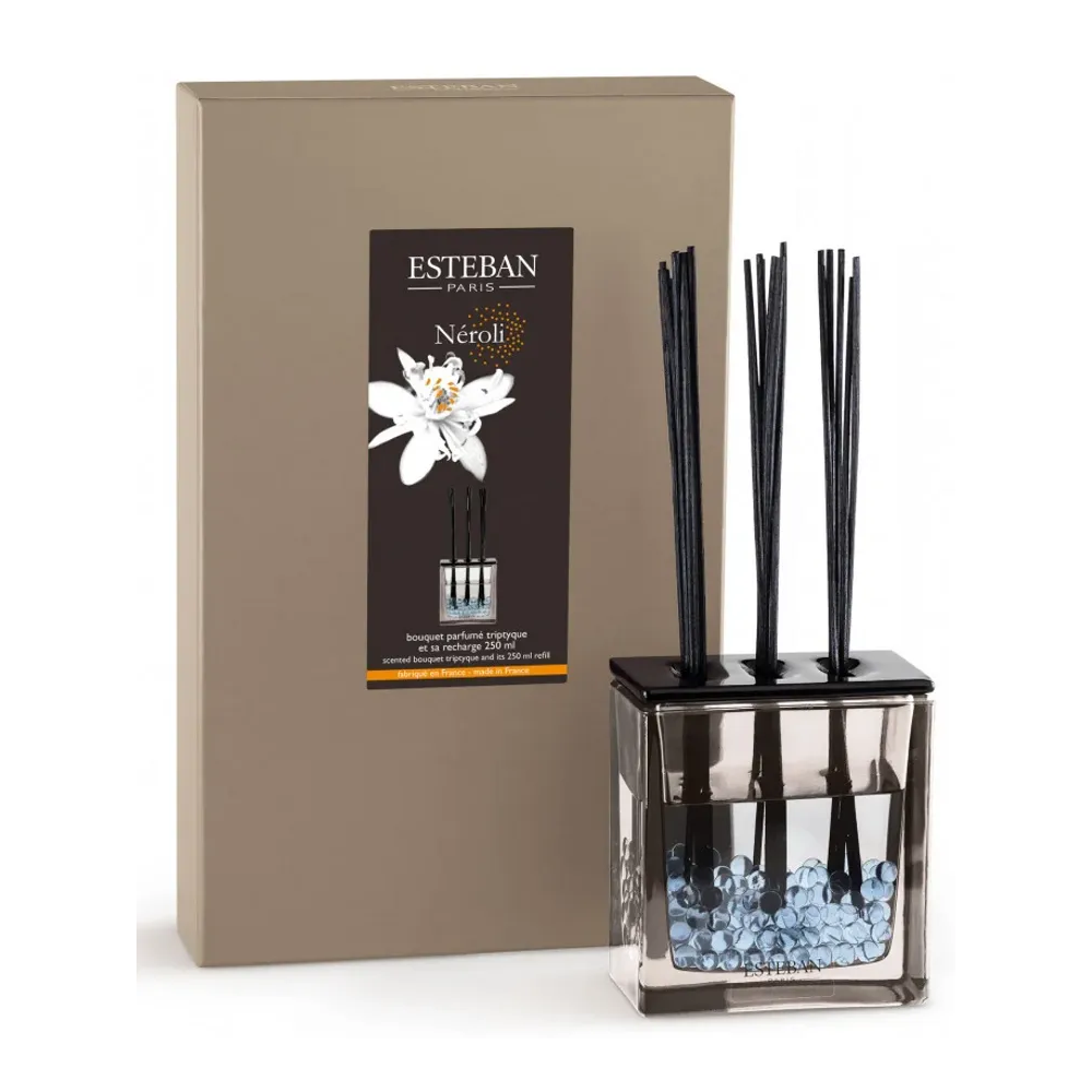 93102383_1748345627_014f9d451b86ad5f9c9d25ce2aa4c46c استيبان باريس نيرولي بوكيه الأعواد الثلاثية المعطرة قابلة لإعادة التعبئة - 250 مل - الصورة 1