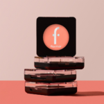 ⁦فلورمار بلاشر أحمر خدود بيكد بلش-أون⁩ - الصورة ⁦2⁩