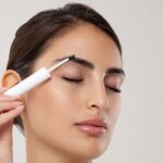 ⁦ماسكرا الحواجب براو سناتشد من ون بوز - شفافة⁩ - الصورة ⁦5⁩