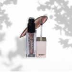 ⁦ميك اوفر22 ظل عيون سائل لامع - M2607⁩ - الصورة ⁦2⁩