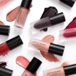 ⁦ريفلوشن أحمر شفاه روج سائل مات بومب⁩ - الصورة ⁦2⁩