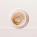 ⁦نابلا ماسك ومرطب للشفاه فايبر - بكريمة جوز الهند⁩ - الصورة ⁦2⁩